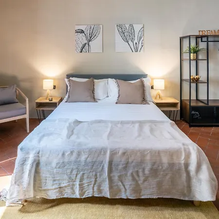 Pilastri - Dolcevita Firenze